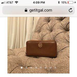 Michael Kors wallet